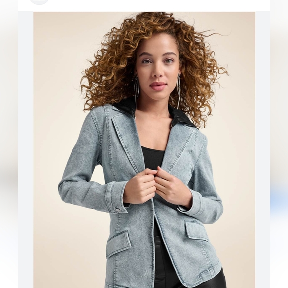 NWOT Venus Jean blazer with removable faux leather hood - Picture 2 of 9